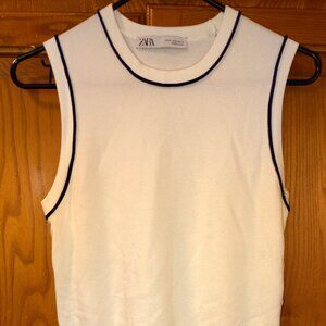 Zara Sleeveless Sweater Top Womens Preppy White w/ Navy Piping Size M